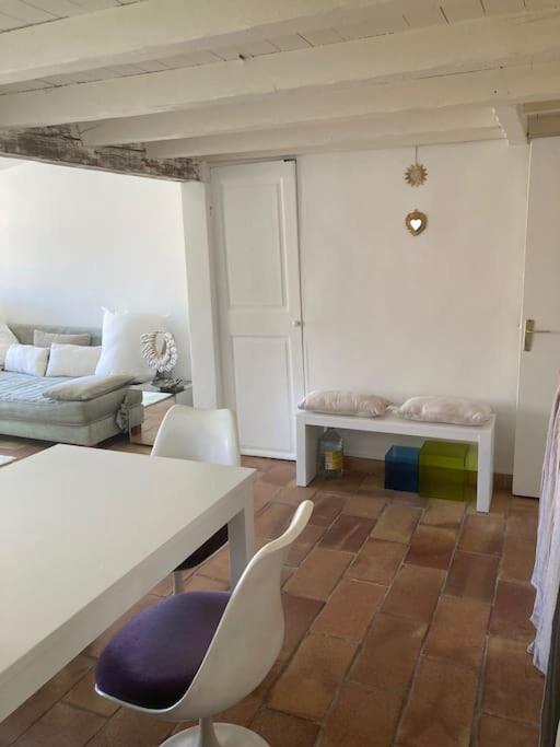 Charmant Deux Pieces Dans Le Quartier Du Port Nice Ngoại thất bức ảnh